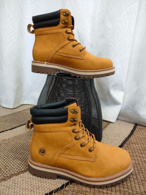 Chaussures montantes homme camel EL00775