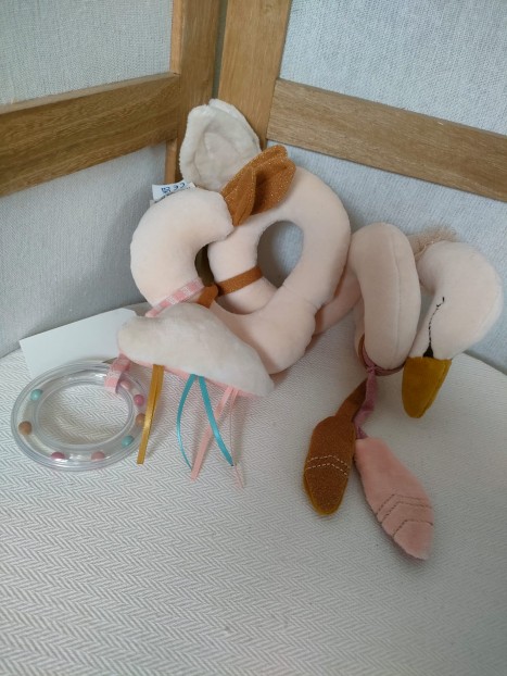 Grande peluche d'activités spirale - La petite école de danse 667077 - MOULIN ROTY