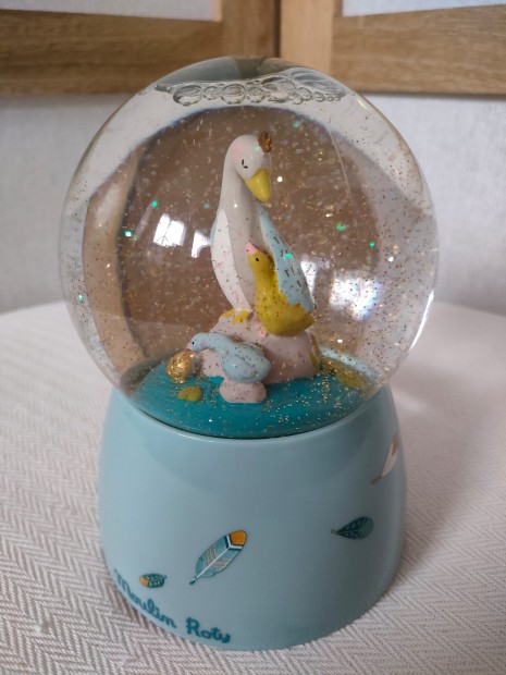 Boule à neige musicale - Le voyage d'Olga 714241 - MOULIN ROTY