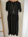 Robe noire Derby 26965 9999 - SOYACONCEPT