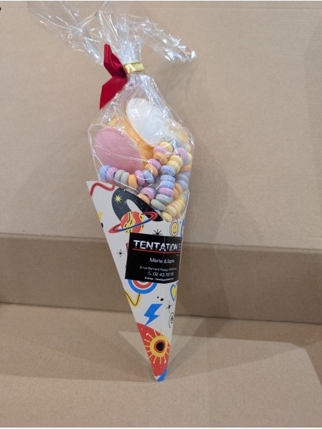 Cône Merci 25 colliers bonbons et soucoupes 70g