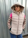 Doudoune beige à capuche sans manches femme 10061991 134 - TIFFOSI